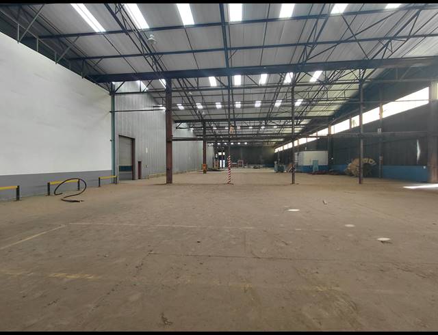 25,084M² FACTORY TO LET IN CLAYVILLE
